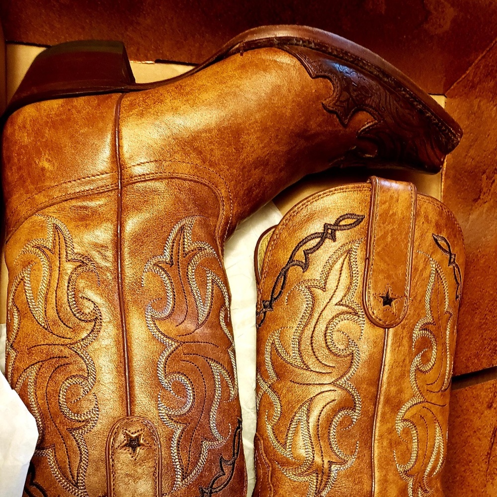 Tony Lama Cowboy Boots Women